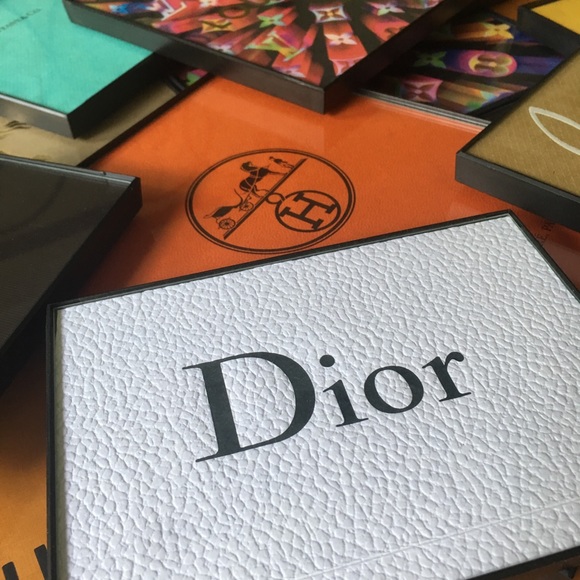 Custom luxury bombshell bag set ❤️ - Picture 11 of 16